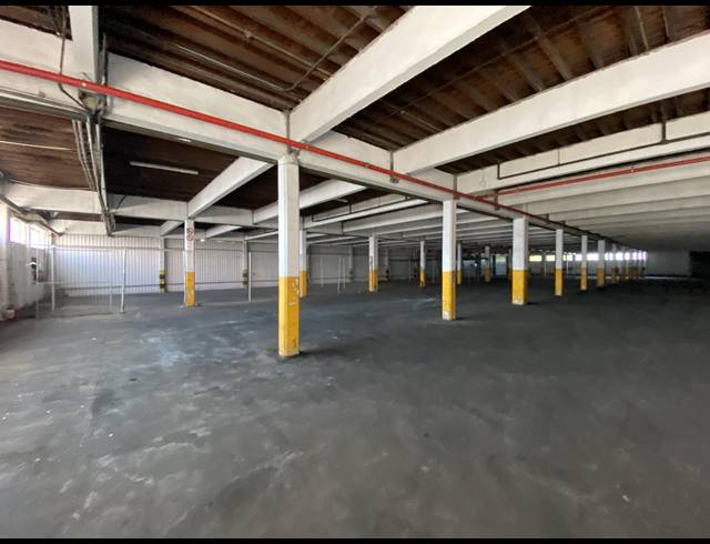 1,987M² WAREHOUSE TO LET IN MOBENI